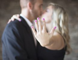 engagement-2268925_640